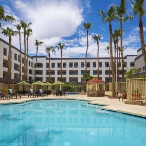 Phoenix Rising FC Stadium Hotels - Hilton Phoenix Airport