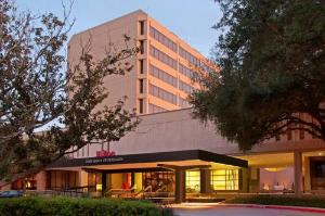 Hilton University Of Houston hotel near George R. Brown Convention Center