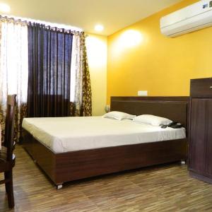 Hotel Orange Inn