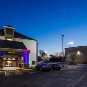 SureStay Plus Hotel by Best Western Blue Springs