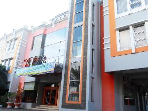 Horison Plaza Tegal, Tegal