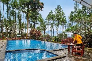 Jambuluwuk Convention Hall & Resort Puncak, Bogor
