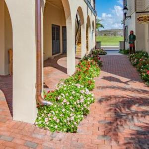 Hotels near Colonial Oak Music Park - St George Inn - Saint Augustine