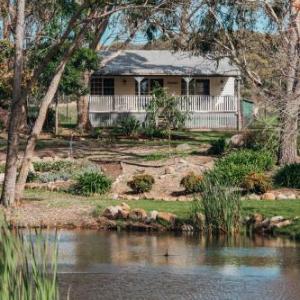 Granite Gardens Cottages & Lake Retreat