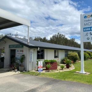 Hotels near Westport Park Port Macquarie - Timbertown Motel