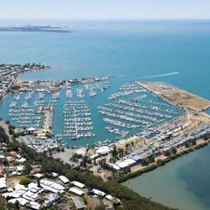 Hotels near Kingston Butter Factory - Manly Marina Cove Motel