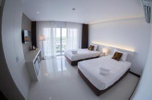 Chaisaeng Villa, Sing Buri