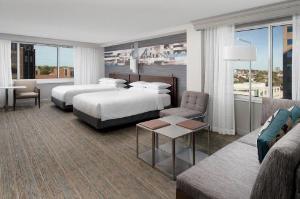 Kansas City Marriott Country Club Plaza, Kansas City