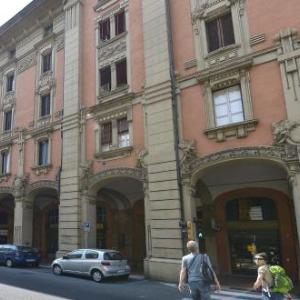 Irnerio Halldis Apartments