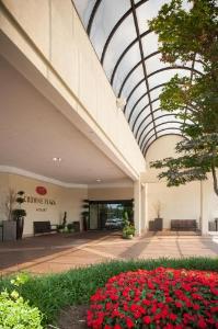 Crowne Plaza Hotel Hickory, Hickory