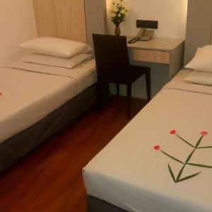 Royal Crown Hotel