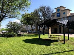 Rodeway Inn, Temple