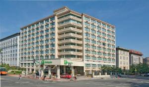 Holiday Inn Washington-Central/White House By IHG hotel near Walter E. Washington Convention Center