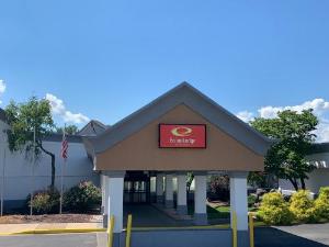 Econo Lodge Inn & Suites, Chambersburg