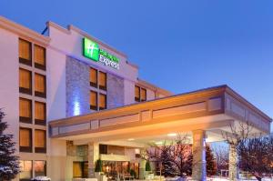 Holiday Inn Express Flint-Campus Area, an IHG Hotel, Flint