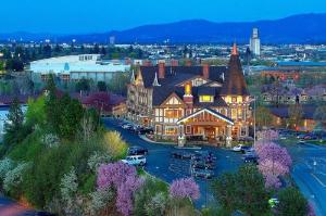 Holiday Inn Express Spokane-Downtown, an IHG Hotel, Spokane