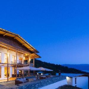 Dhensa Resort