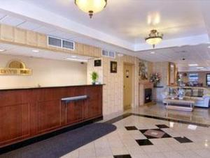 Clarion Inn & Suites Lancaster, Lancaster