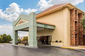 Spark by Hilton Nashville at Opryland hotel near Gaylord Opryland Resort & Convention Center