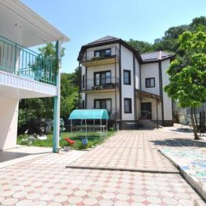 Gavan Guest House