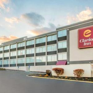 Brookville Hotels Deals At The 1 Hotel In Oh Clarion Inn Dayton Airport Englewood