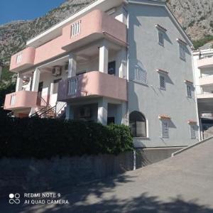 Apartments Dakovic M
