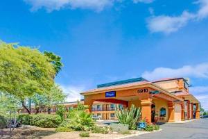 Travelodge by Wyndham Tucson AZ, Tucson