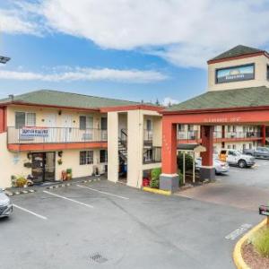 Days Inn by Wyndham Federal Way