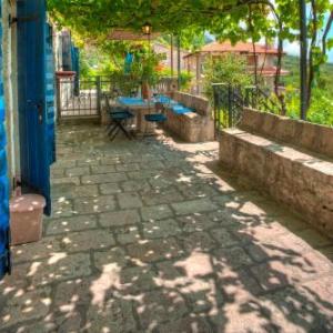 Village house Neda