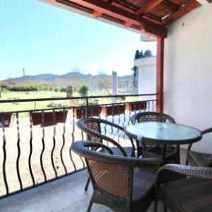 2bd Apt w Private Pool and City View 