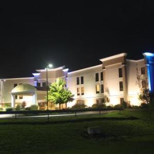 Holiday Inn Express Lewisburg - New Columbia