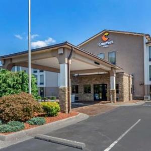 Hotels near Carilion Clinic Field at Salem Memorial Stadium - Comfort Inn Roanoke Civic Center