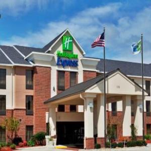 Delta Downs Event Center Hotels - Holiday Inn Express Hotel & Suites Sulphur - Lake Charles