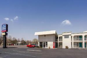 Howard Johnson by Wyndham Colorado Springs, Colorado Springs