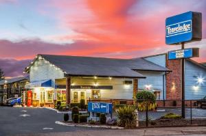 Travelodge by Wyndham Tacoma Near McChord AFB, Tacoma