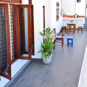 Happy Tuna Guesthouse