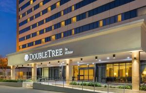 DoubleTree by Hilton Houston Medical Center Hotel & Suites, Houston