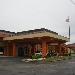 Econo Lodge Inn and Suites - Jackson