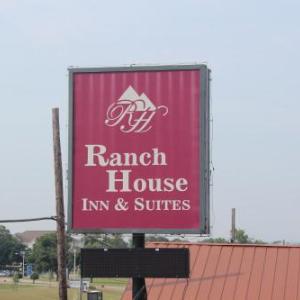 Ranch House Inn & Suites