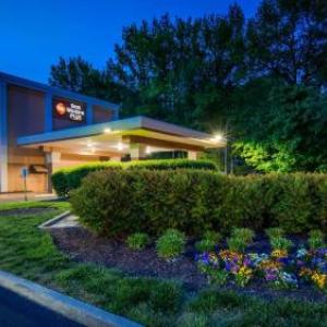 Best Western Plus Richmond Airport Hotel