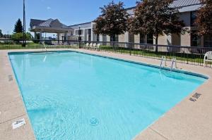 Quality Inn & Suites, Saginaw