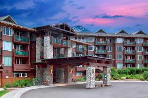 Juniper Springs Resort, Mammoth Lakes