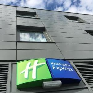 Hotels near Radlett Centre - Holiday Inn Express St. Albans - M25 Jct.22