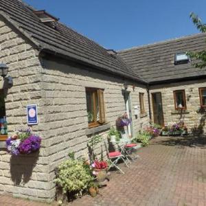 Bakewell Town Hall Hotels - Innisfree Cottage