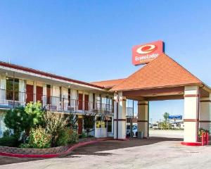 Econo Lodge Inn & Suites Near Bricktown, Oklahoma City