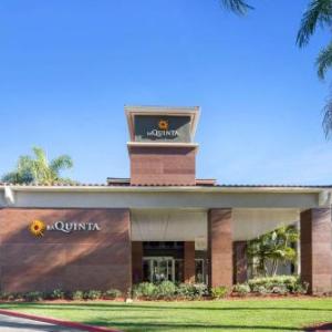 La Quinta Inn & Suites by Wyndham Orange County - Santa Ana