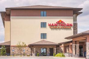 Hawthorn Suites by Wyndham Saint Clairsville, Saint Clairsville
