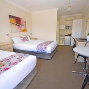 Mount Panorama Motor Racing Circuit Hotels - Ben Chifley Motor Inn