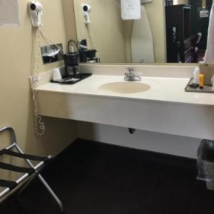 Americas Best Value Inn & Suites Maumelle North Little Rock