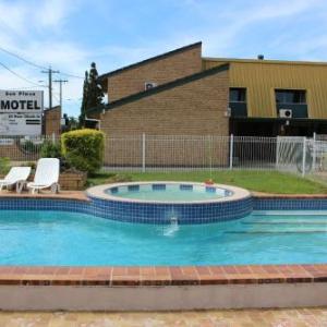 Hotels near Harrup Park South Mackay - Sun Plaza Motel - Mackay